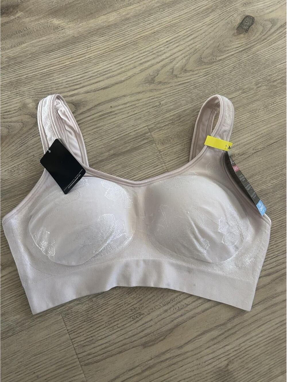 Bali Women's Comfort Revolution Wire Free Shaping Bra Size M Nude